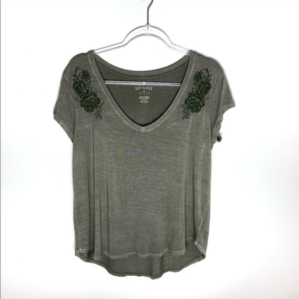 American Eagle Soft & Sexy T Shirt Floral Green